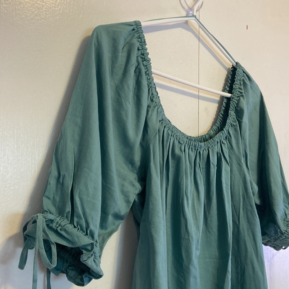 Linen shirt size small - Picture 3 of 8